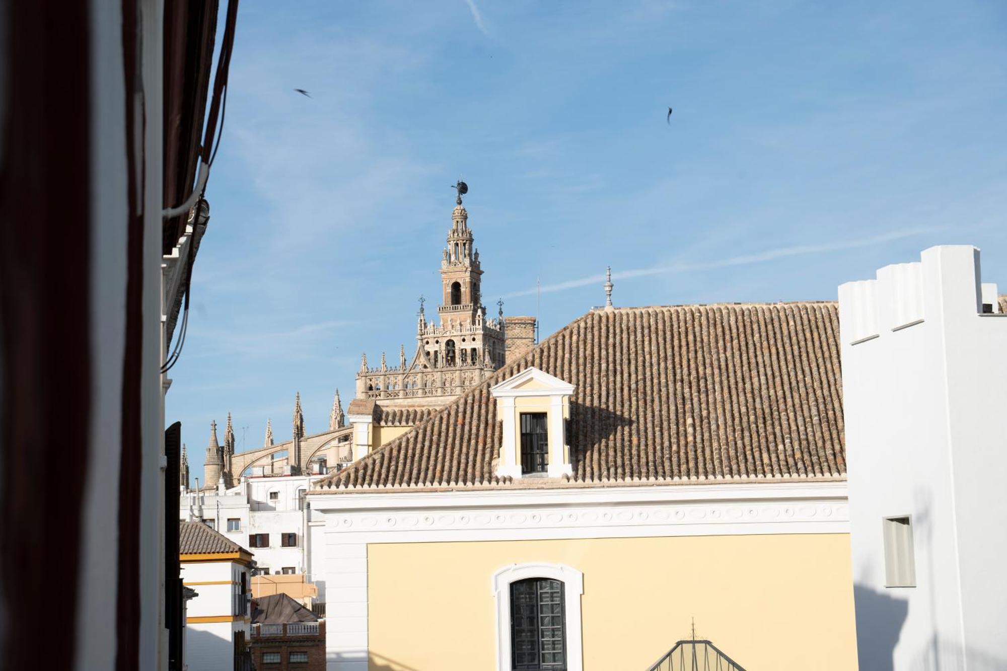 California Apartament Dos De Mayo Sevilla Exteriör bild