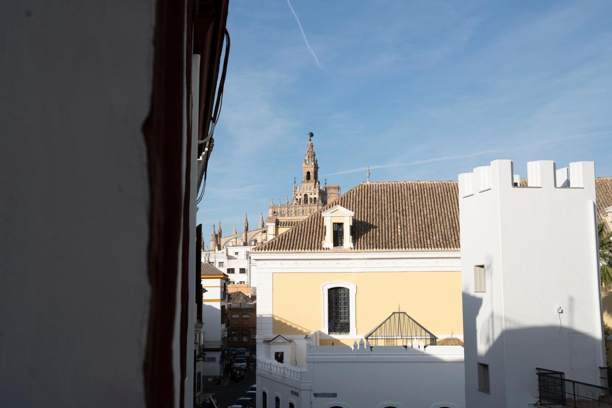 California Apartament Dos De Mayo Sevilla Exteriör bild